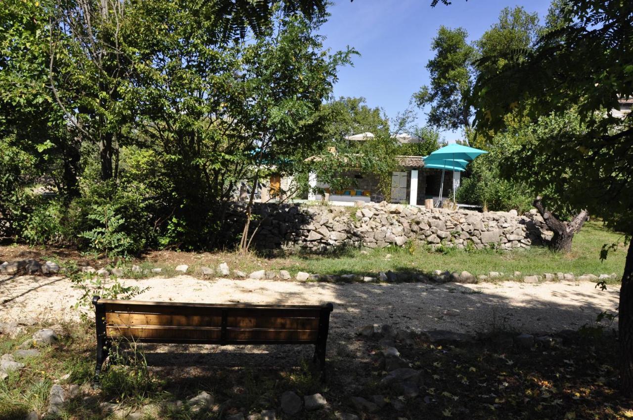Un Je Ne Sais Quoi De Paradis Les Vans Εξωτερικό φωτογραφία